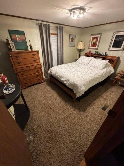 Bourbon Trail Hideaway Villa Frankfort Eksteriør billede